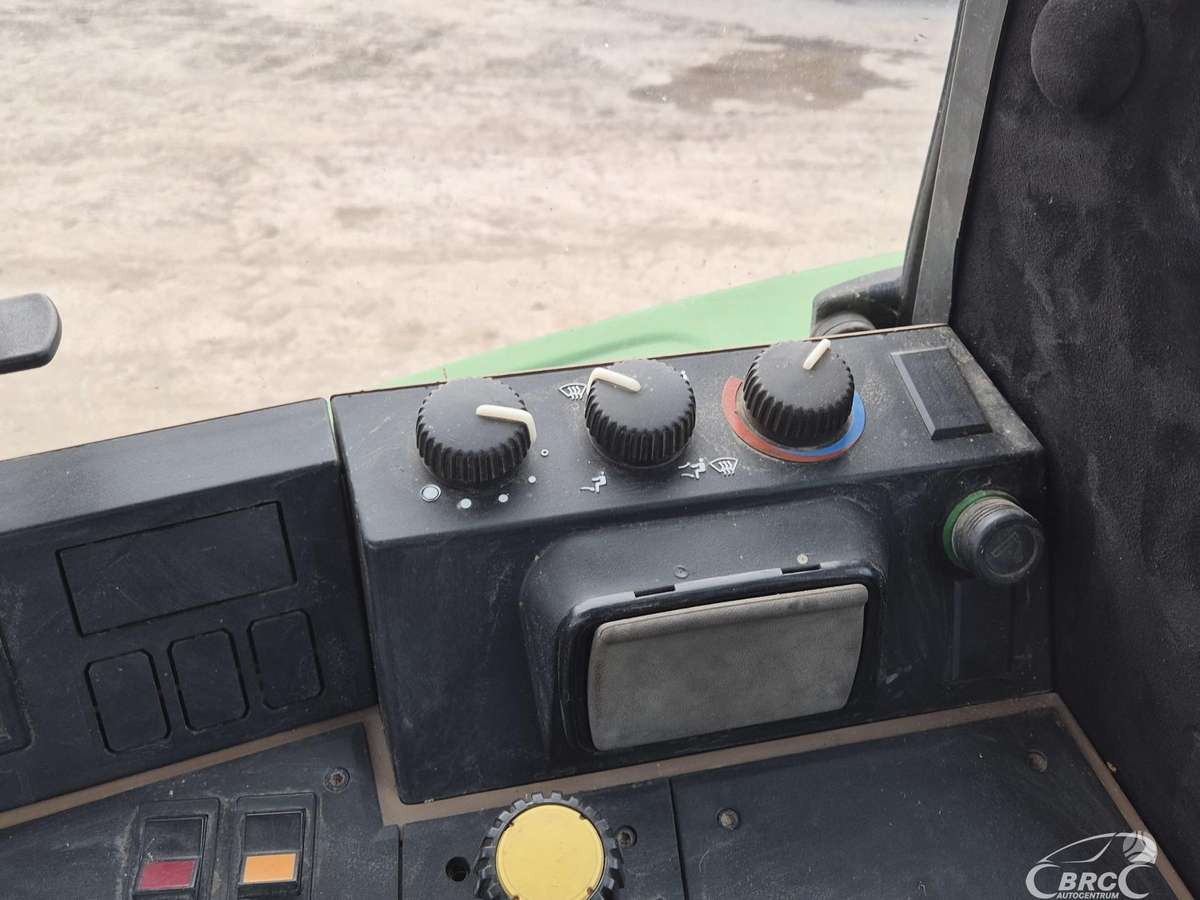 John Deere 6100, тракторы