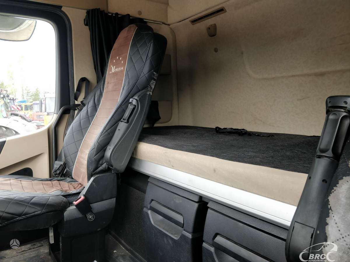 Mercedes-Benz Actros 1843 LS 4x2, double sleeper