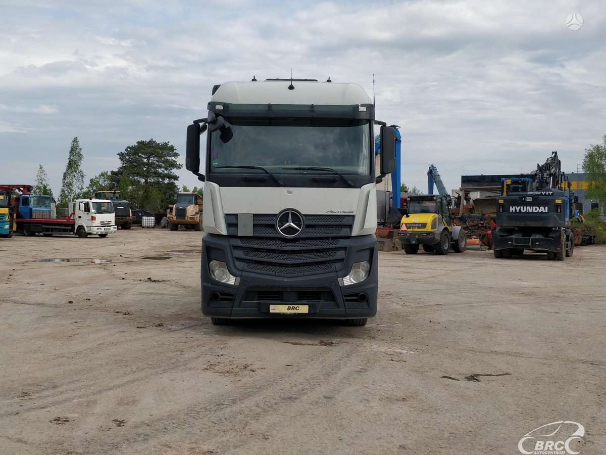Mercedes-Benz Actros 1843 LS 4x2, double sleeper