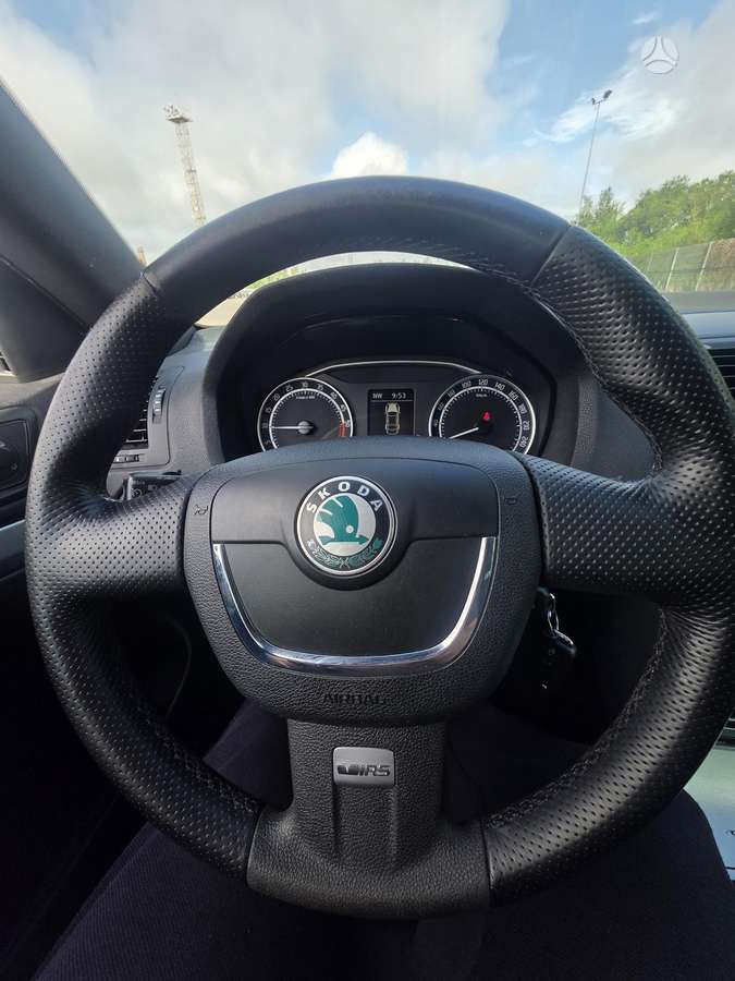 Škoda Octavia - 3