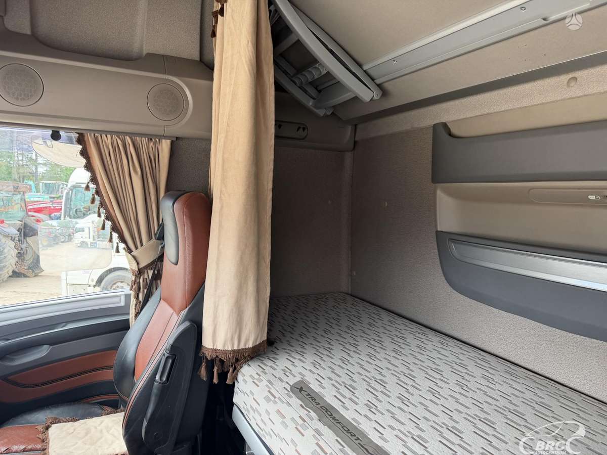 DAF XF 460 FT SSC Euro6, double sleeper
