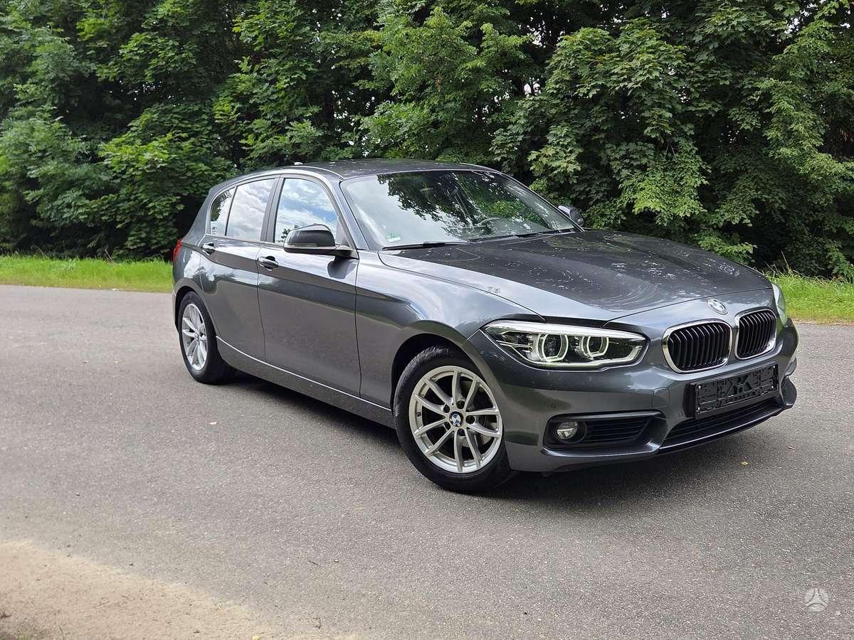 BMW 118, 1.5 l., Хэтчбек