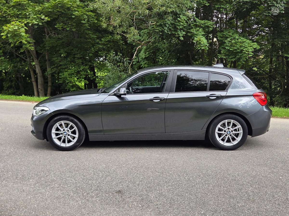 BMW 118, 1.5 l., Хэтчбек