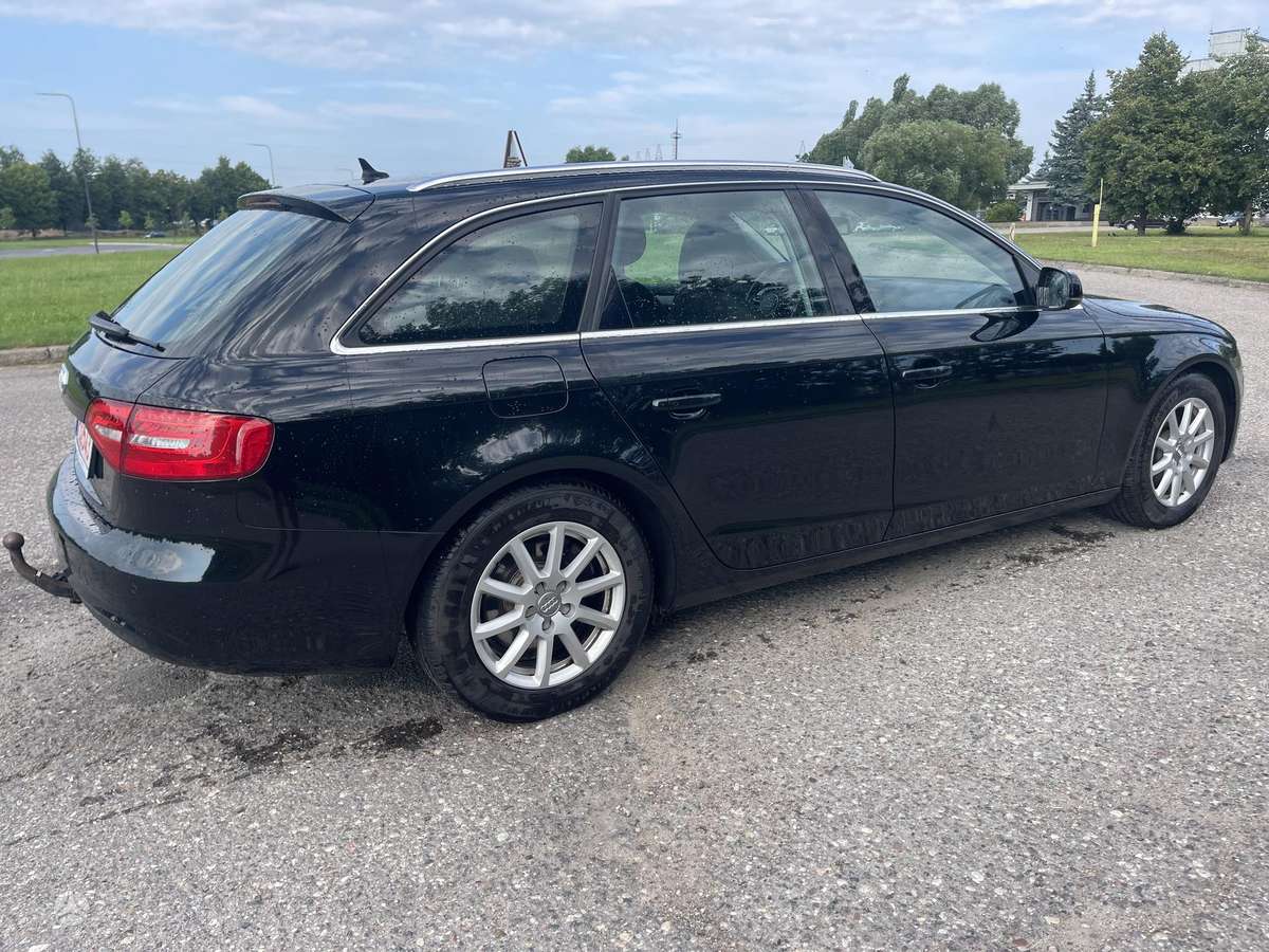 Audi A4, 2.0 l., universalas