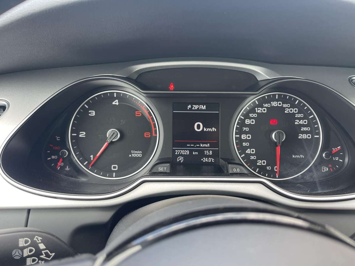 Audi A4, 2.0 l., Универсал