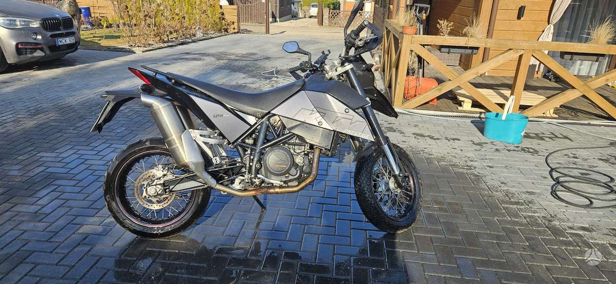 KTM SMC 690cc, supermoto