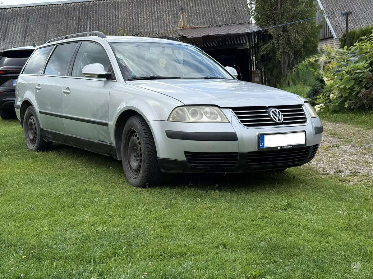 Volkswagen Passat - 2
