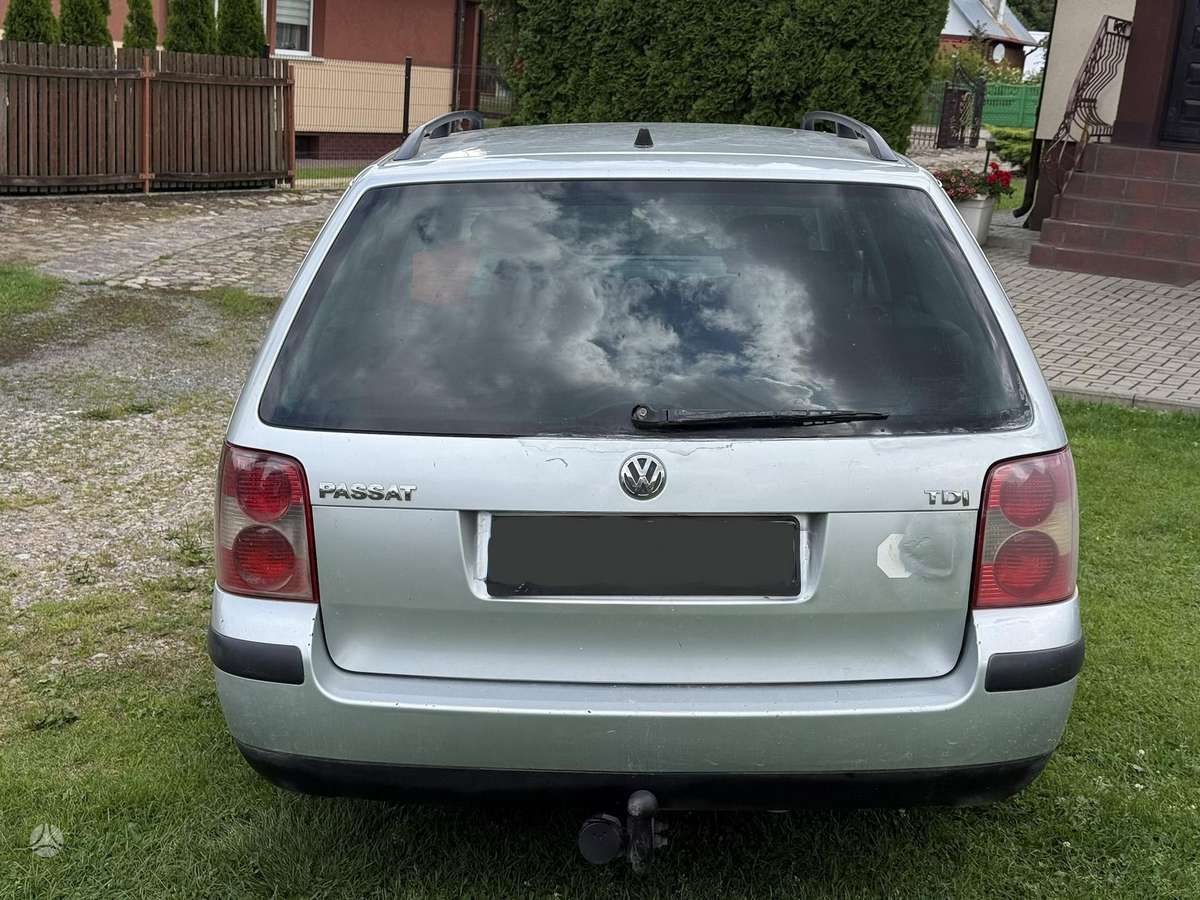 Volkswagen Passat - 8
