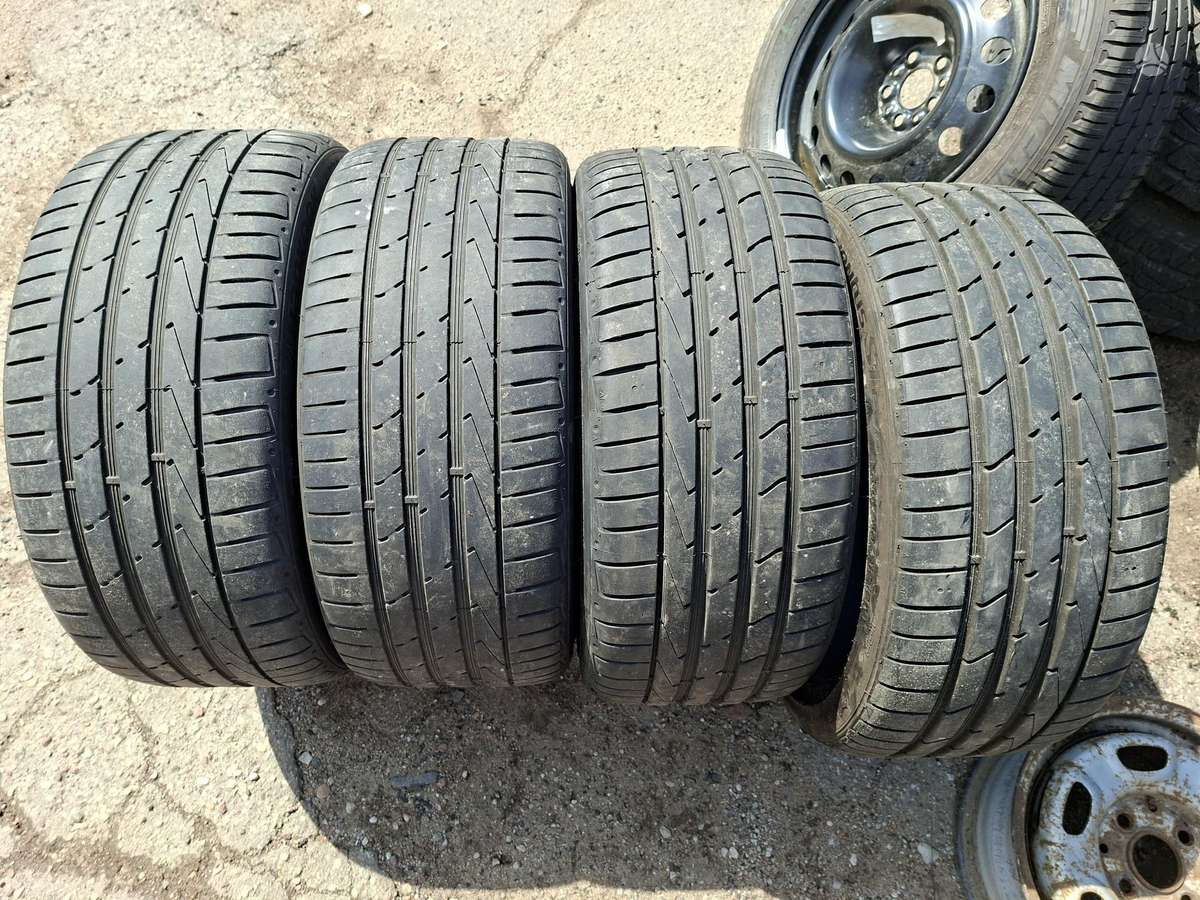 Hankook, vasarinės 235/35 R19