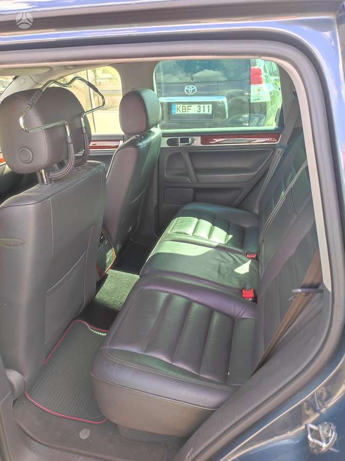 Volkswagen Touareg - 7