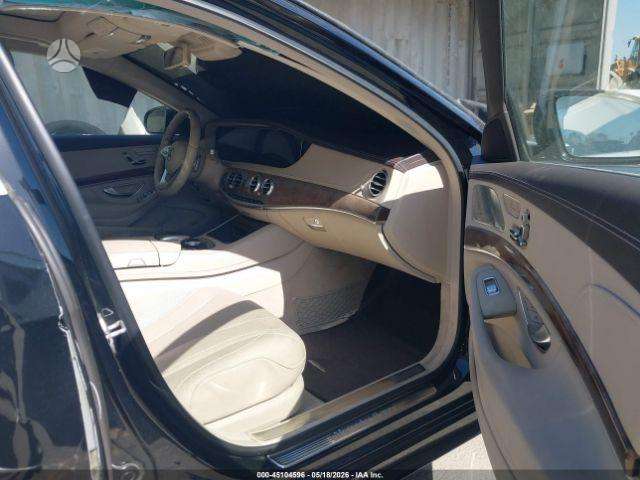 Mercedes-Benz S450, Седан