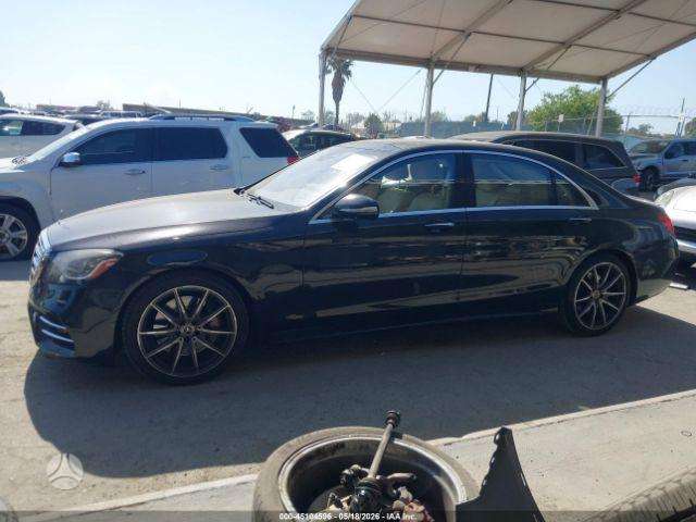 Mercedes-Benz S450, Седан