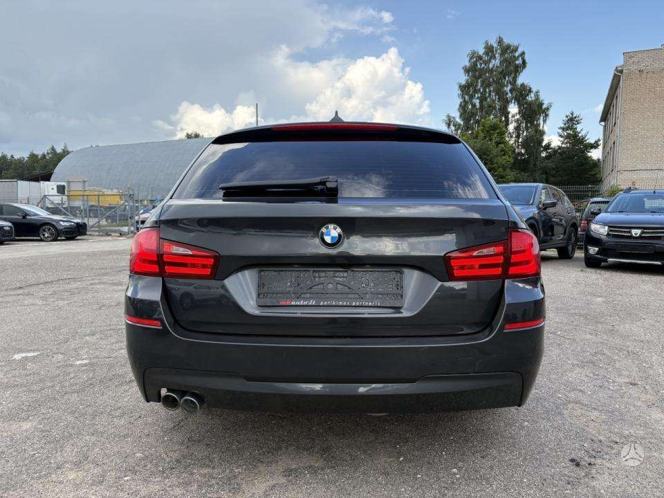 BMW 520, 2.0 l., wagon