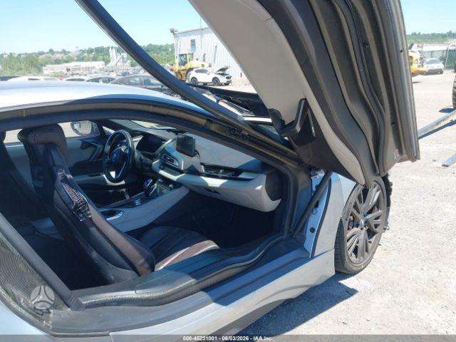 BMW i8, coupe