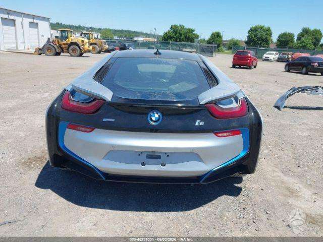 BMW i8, coupe