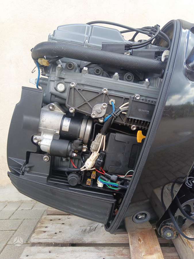 Suzuki DF90 L, Четырехтактные подвесные
