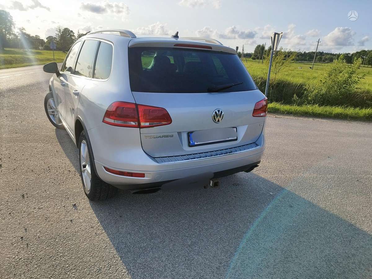 Volkswagen Touareg - 8