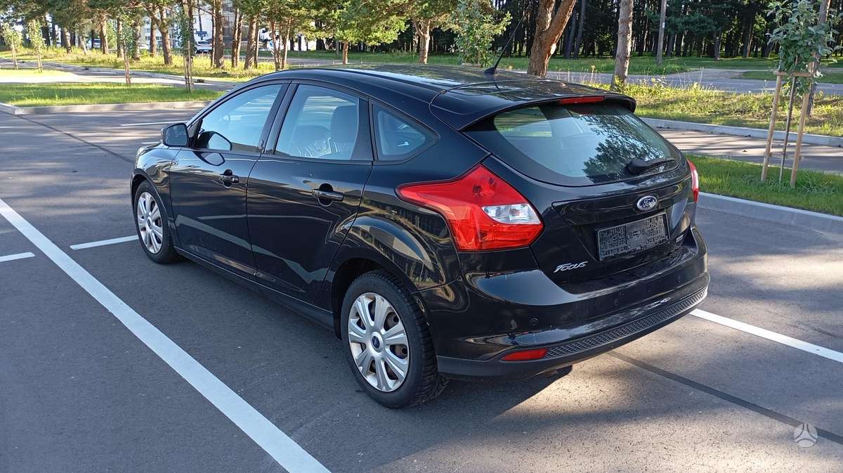 Ford Focus, 1.0 l., hatchback