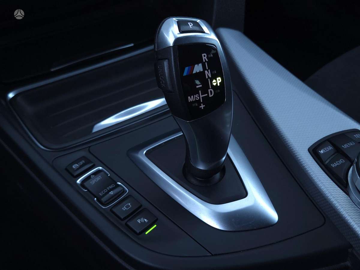 BMW 320, 2.0 l., universalas