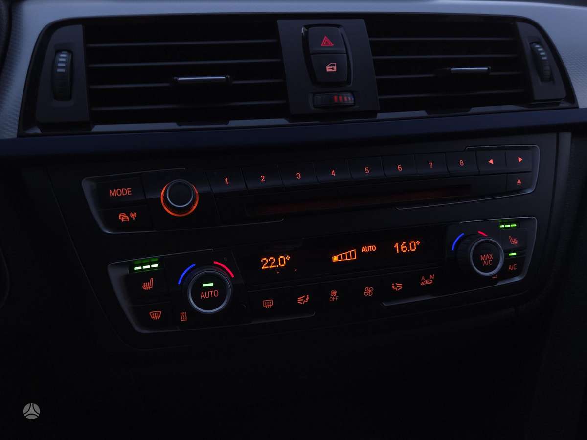 BMW 320, 2.0 l., universalas