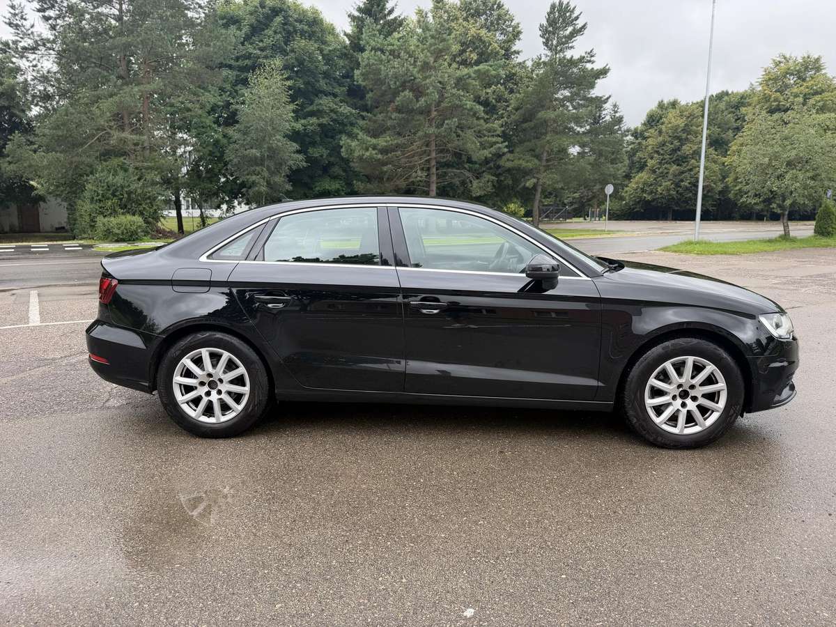 Audi A3, 2.0 l., Седан