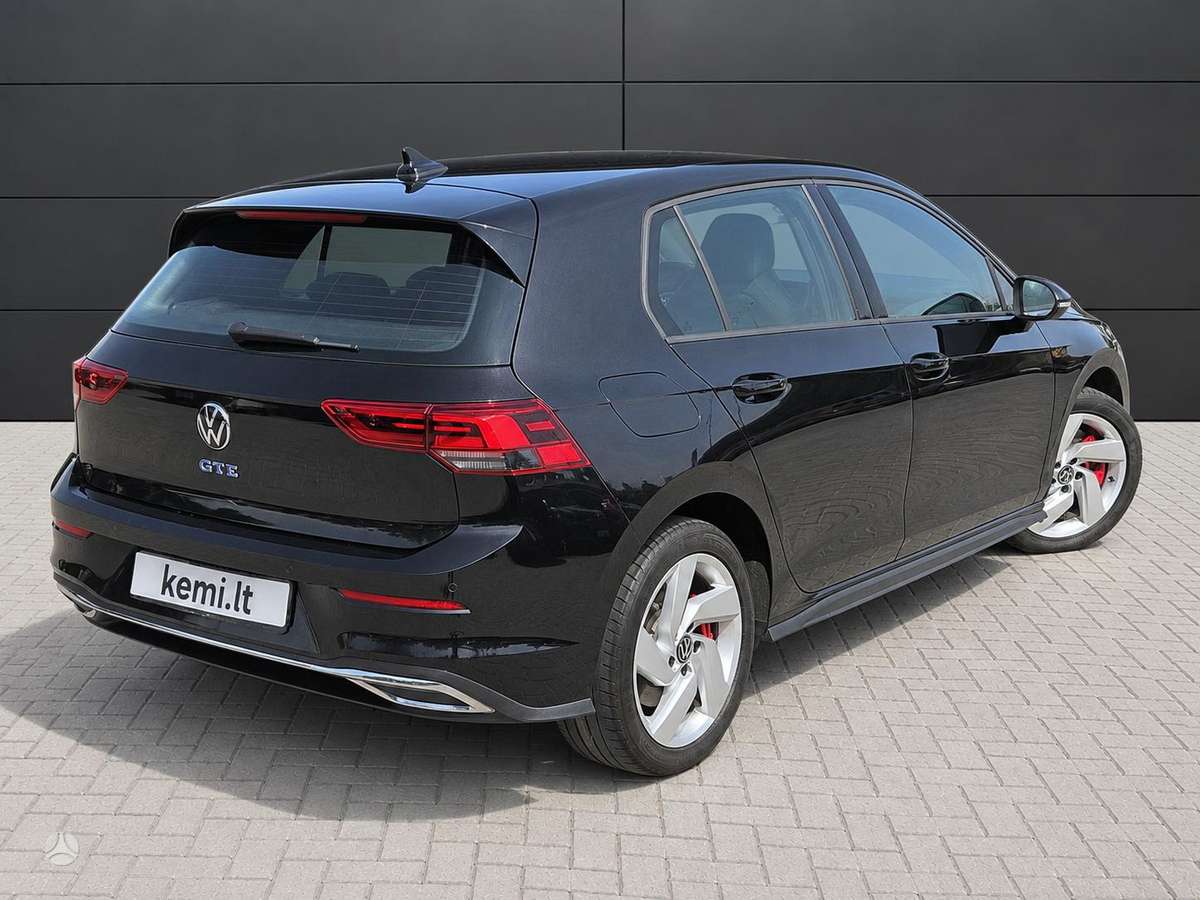 Volkswagen Golf - 3