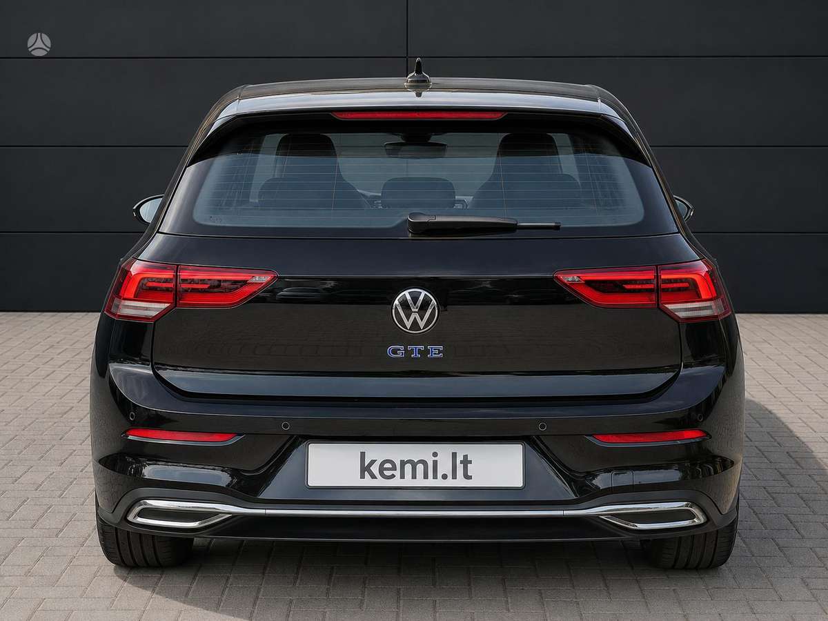 Volkswagen Golf - 4
