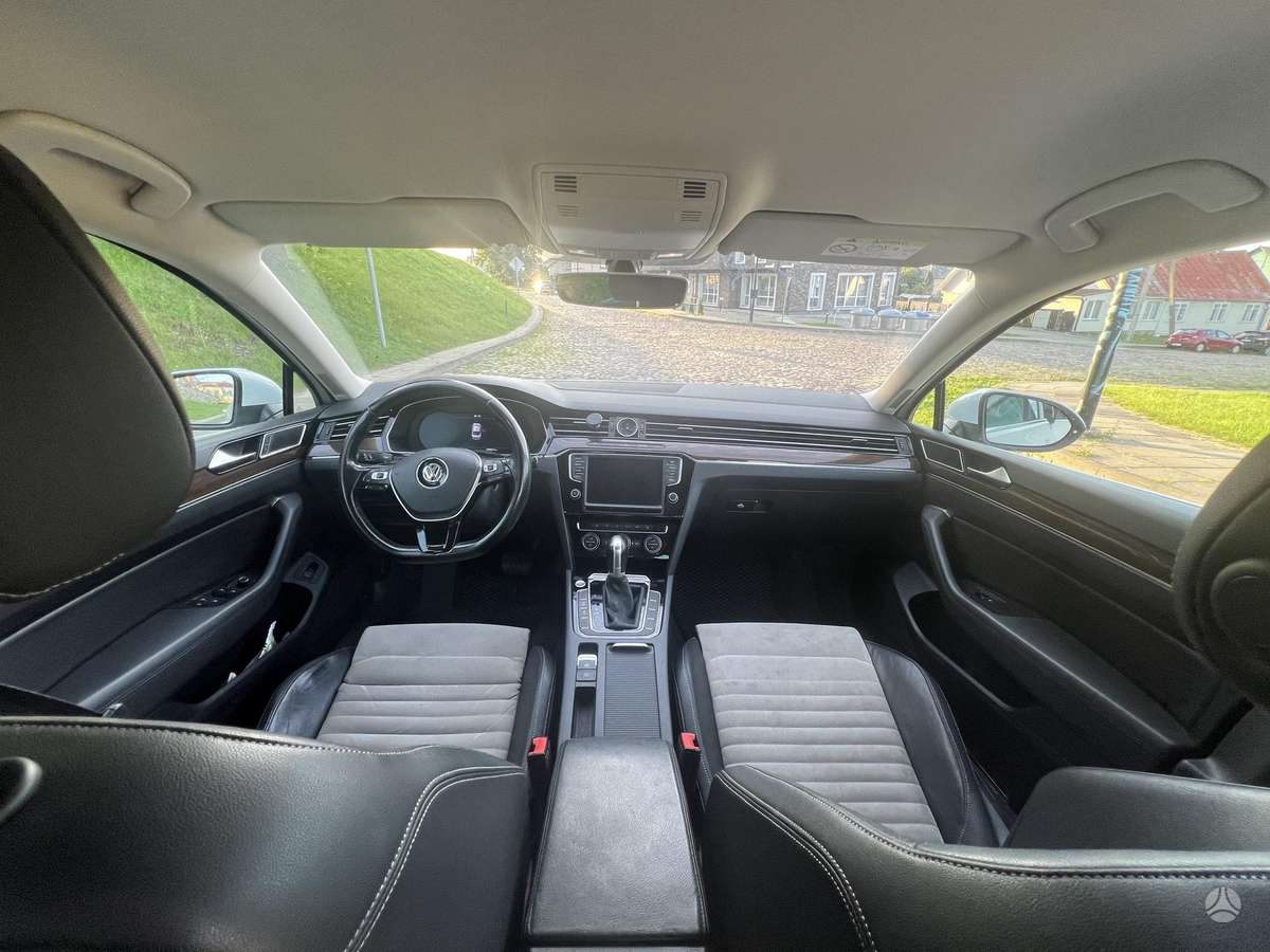 Volkswagen Passat - 6