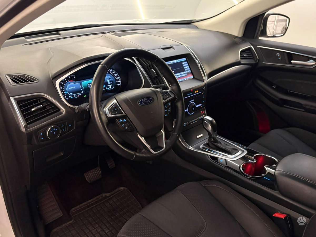 Ford Edge, 2.0 l., off-road / crossover