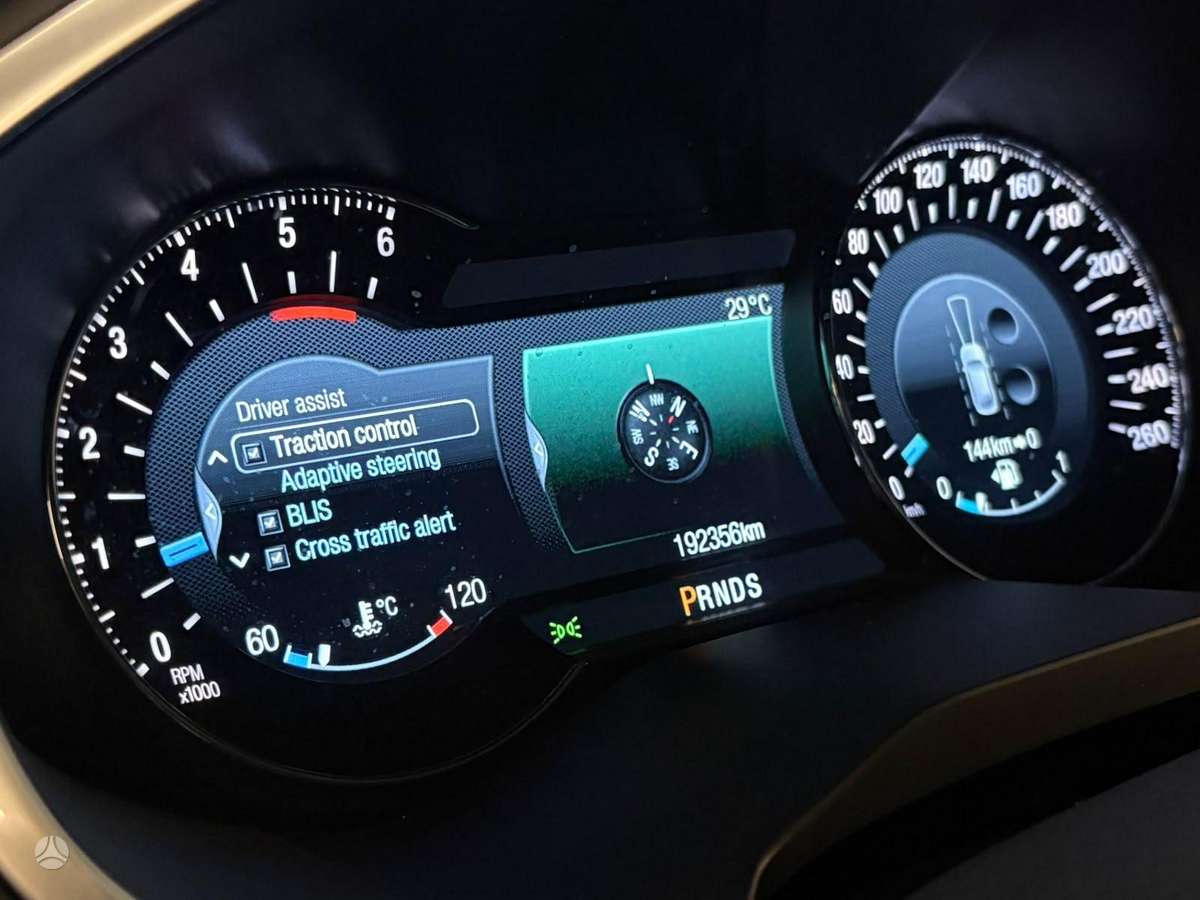 Ford Edge, 2.0 l., off-road / crossover