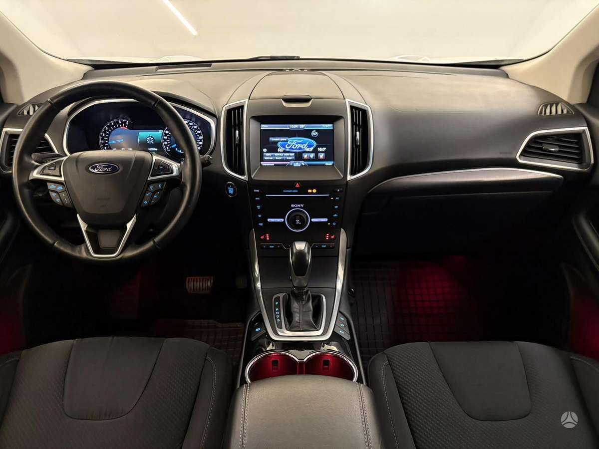 Ford Edge, 2.0 l., off-road / crossover