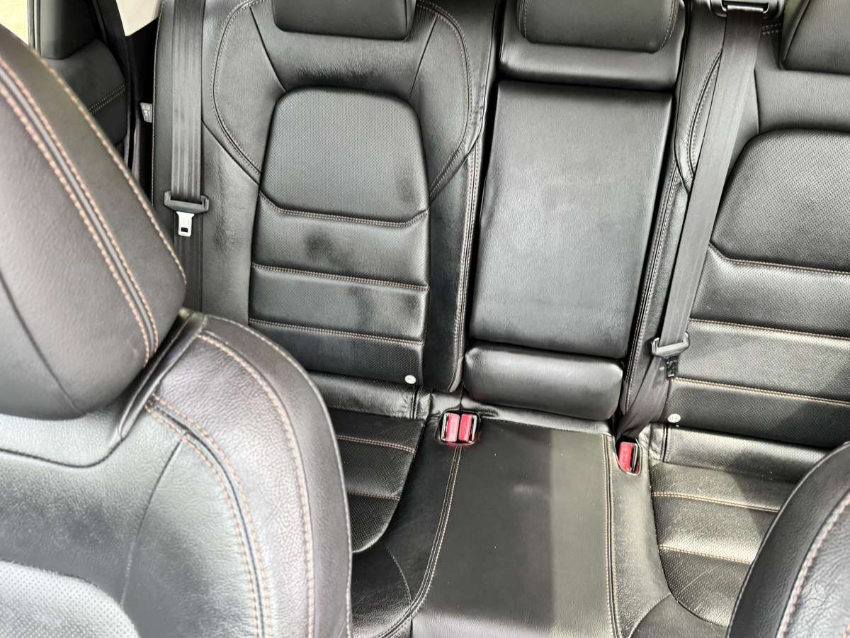 Mazda CX-5, 2.2 l., Внедорожник / Кроссовер