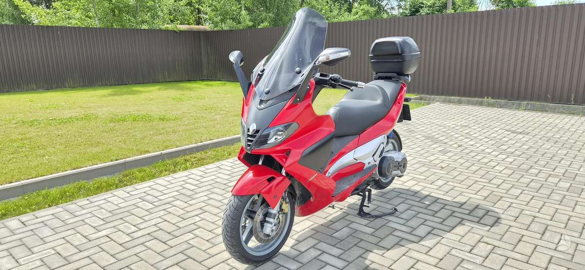Gilera Nexus 459cc, scooters / mopeds