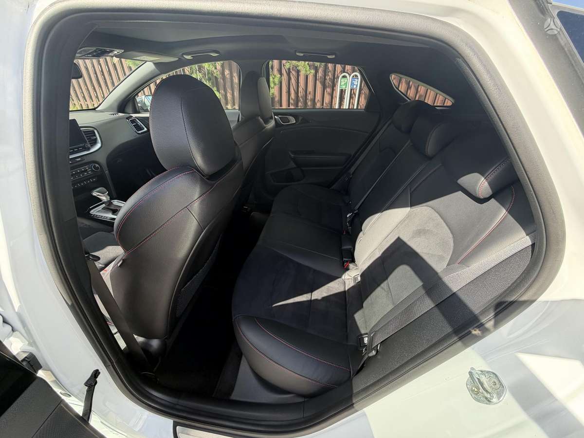 Kia ProCeed, 1.6 l., wagon