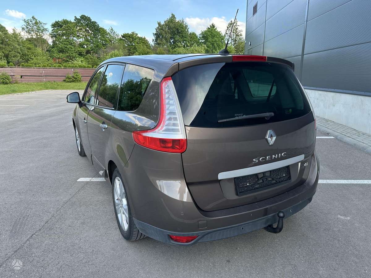 Renault Grand Scenic - 3