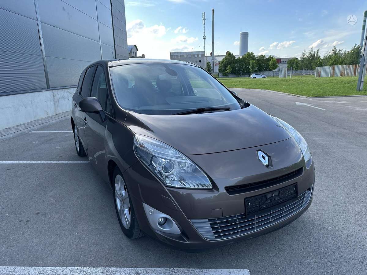 Renault Grand Scenic - 7