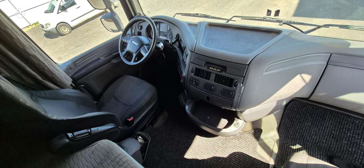 DAF XF 460, 2 miegamosios vietos