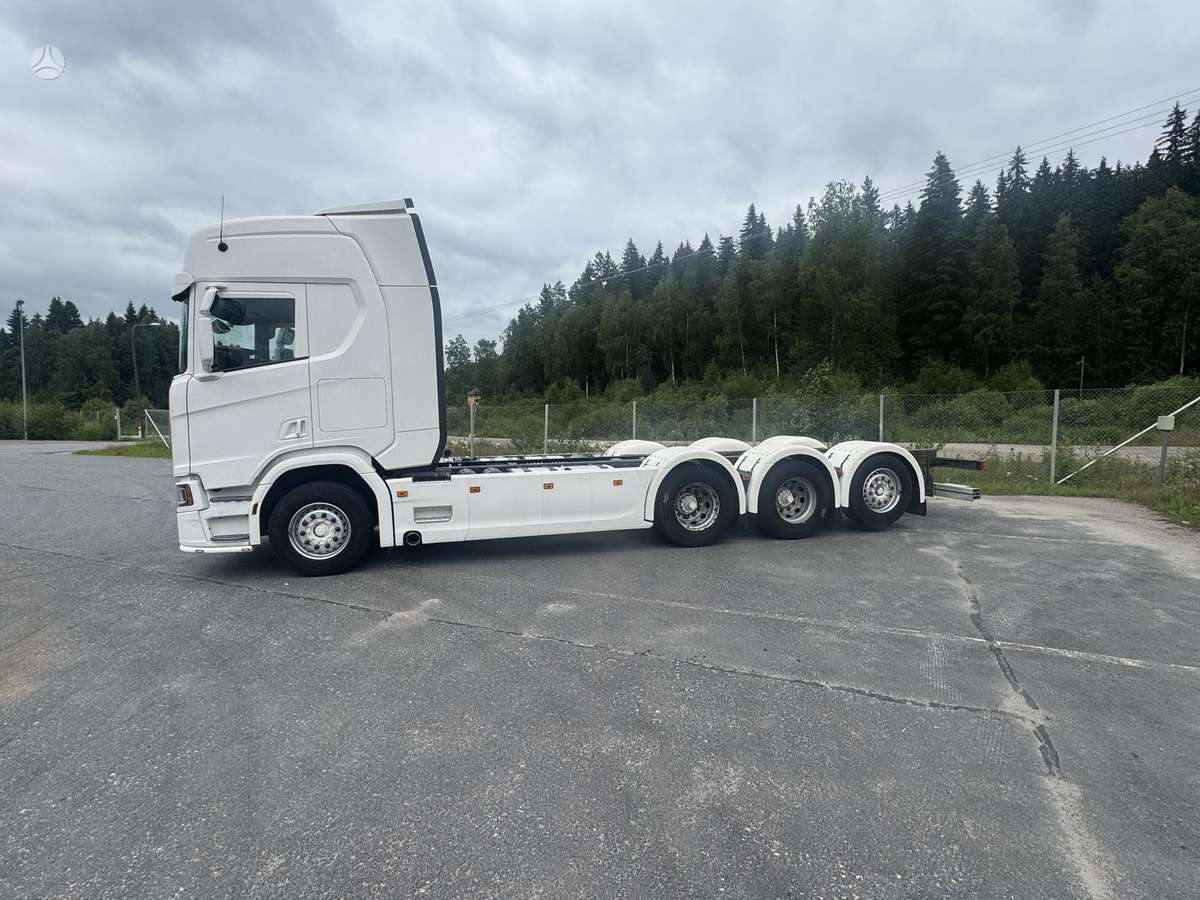 Scania R540, cab-chassis trucks
