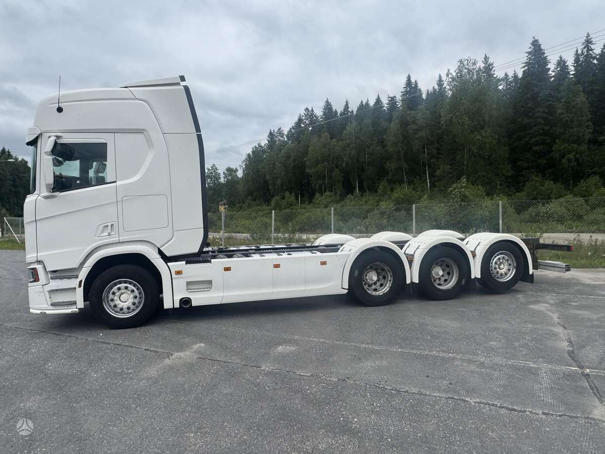 Scania R540, cab-chassis trucks