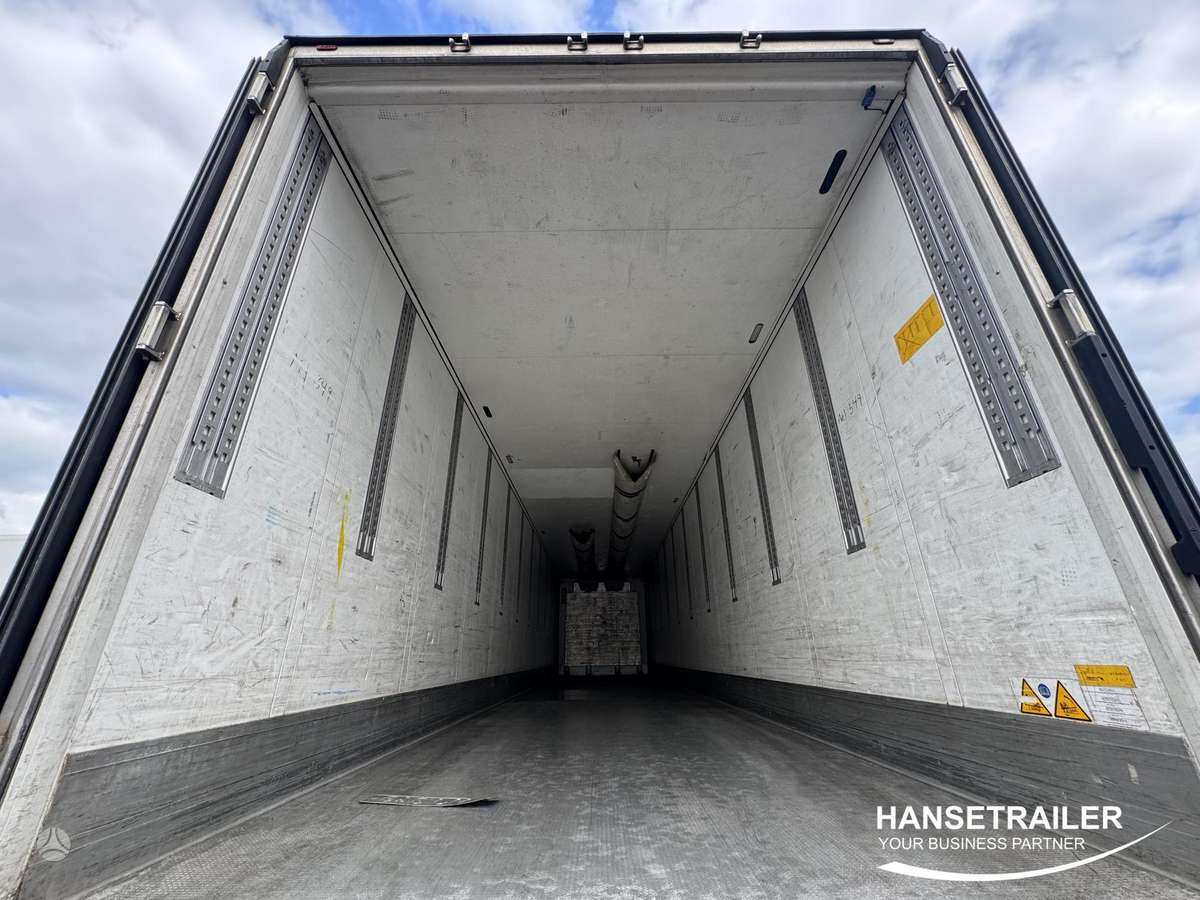 Schmitz SCB*S3B Doppelstock, refrigerated