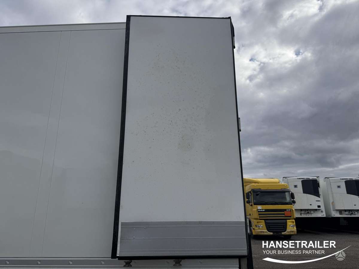 Schmitz SCB*S3B Doppelstock, refrigerated