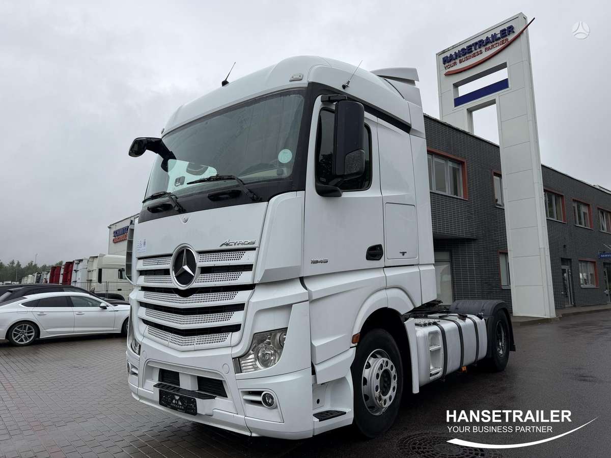 Mercedes-Benz Actros 1845, double sleeper