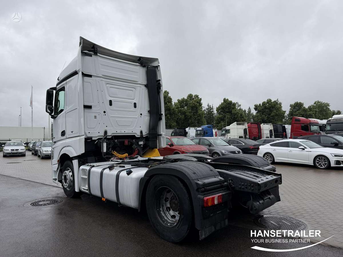 Mercedes-Benz Actros 1845, double sleeper