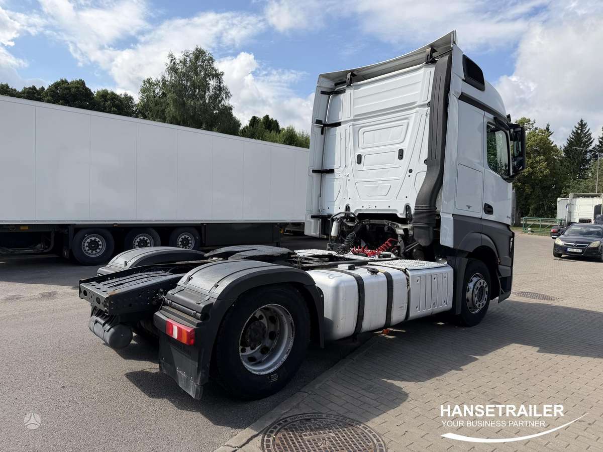 Mercedes-Benz Actros 1845, double sleeper