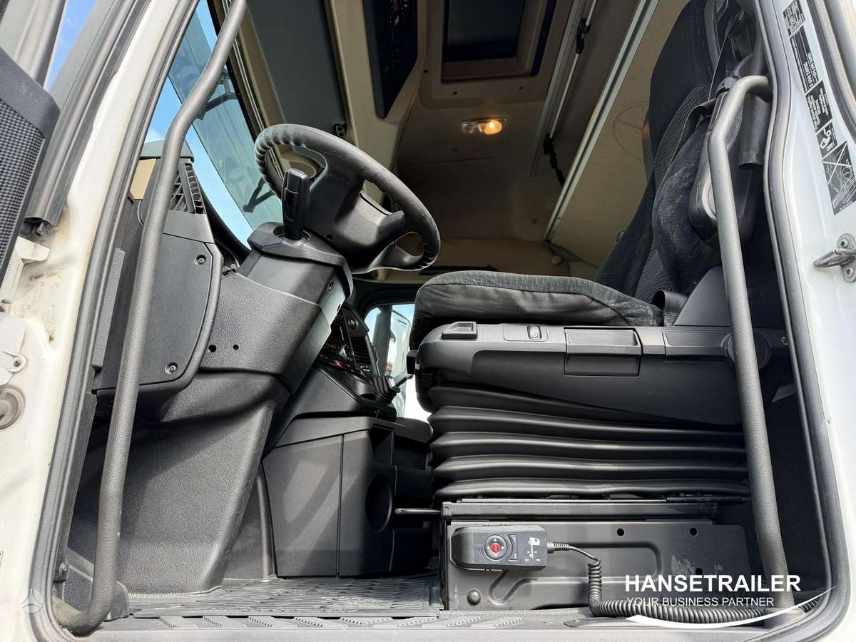 Mercedes-Benz Actros 1845, double sleeper