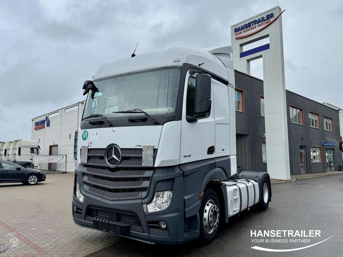 Mercedes-Benz Actros, double sleeper