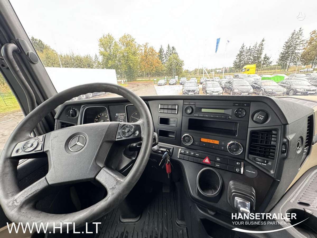 Mercedes-Benz Actros, double sleeper