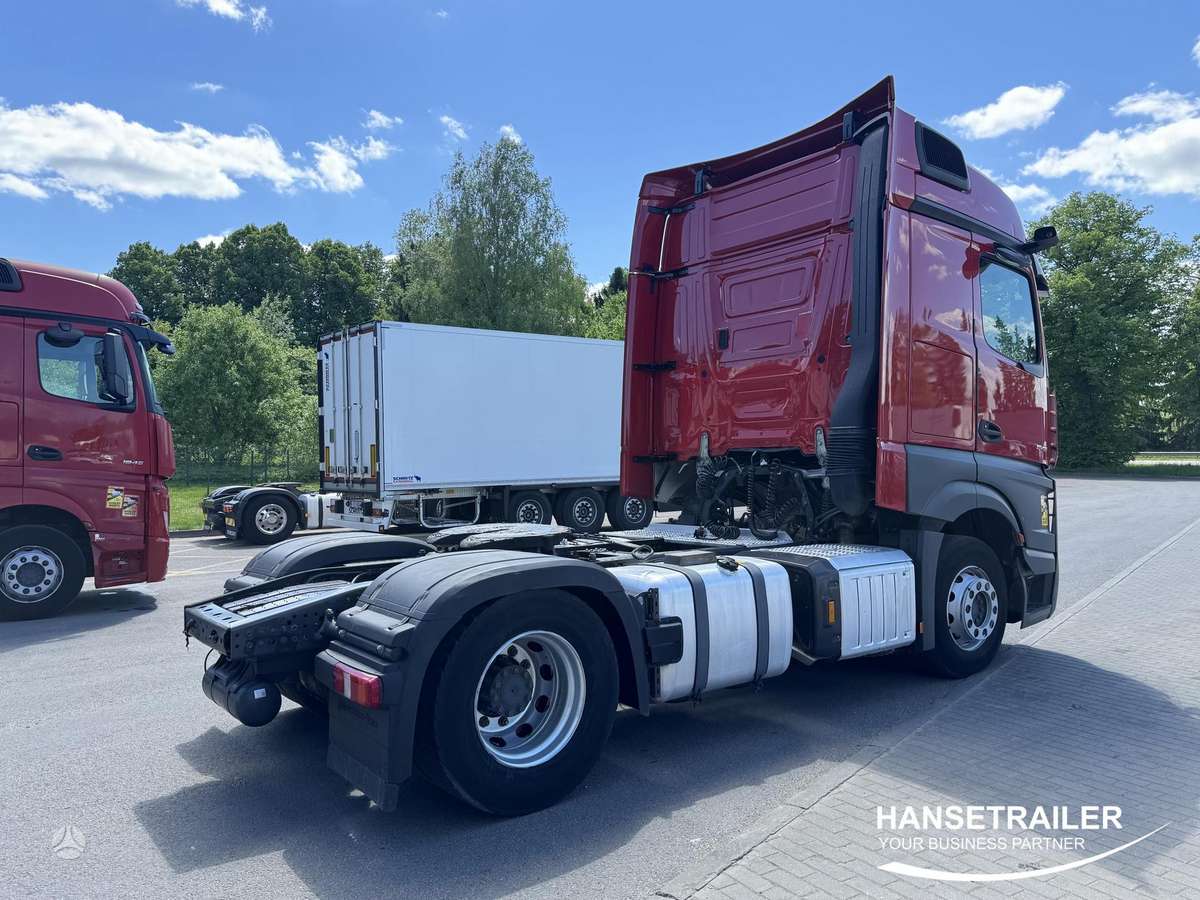 Mercedes-Benz Actros 1845, double sleeper