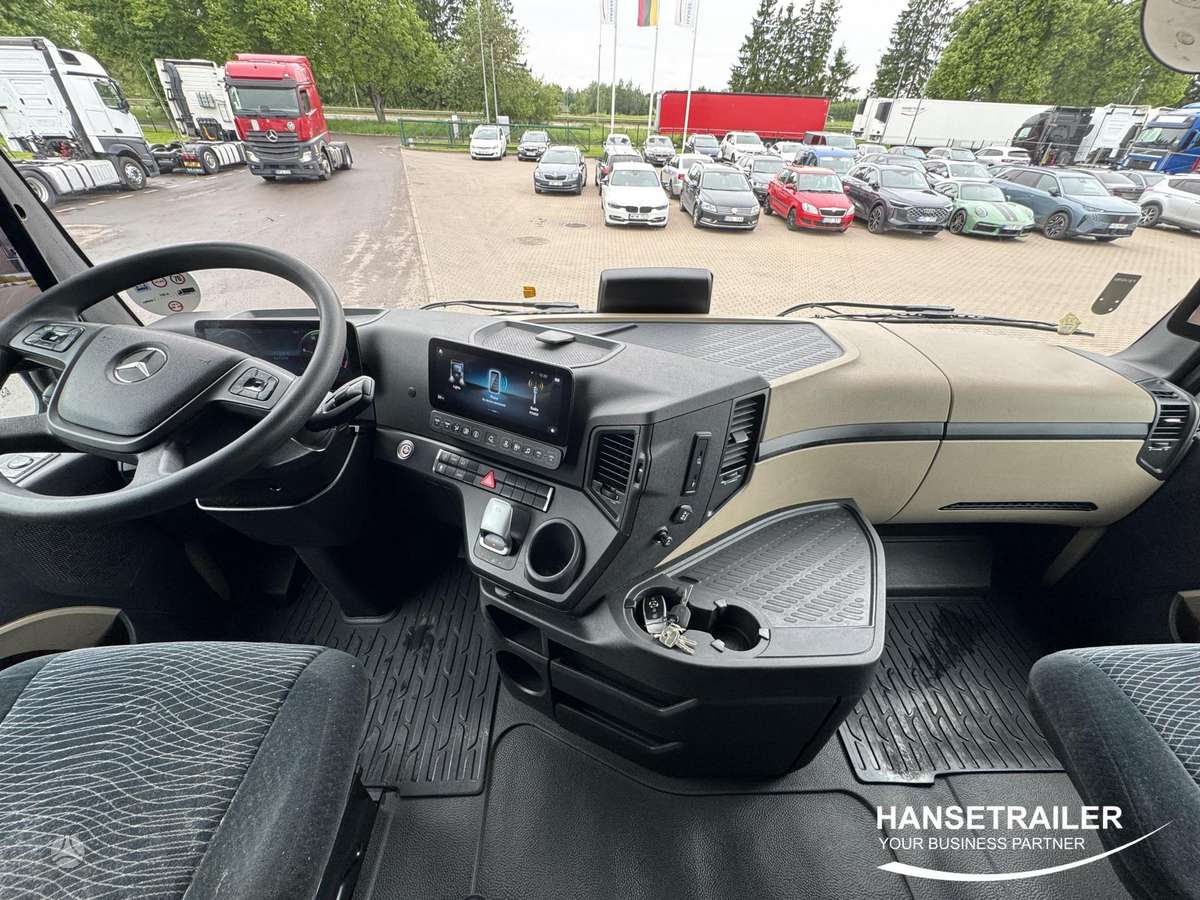 Mercedes-Benz Actros 1845 Big Space, double sleeper