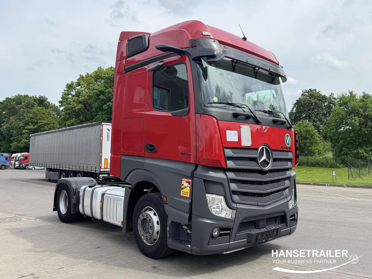 Mercedes-Benz Actros 1845 Big Space, double sleeper